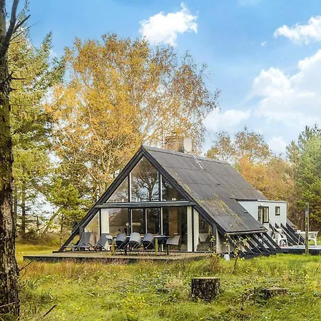 6 Person In Fano-by Traum Фанё