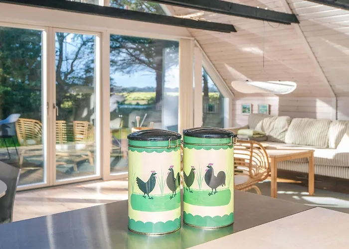 6 Person In Fano-by Traum * Фанё