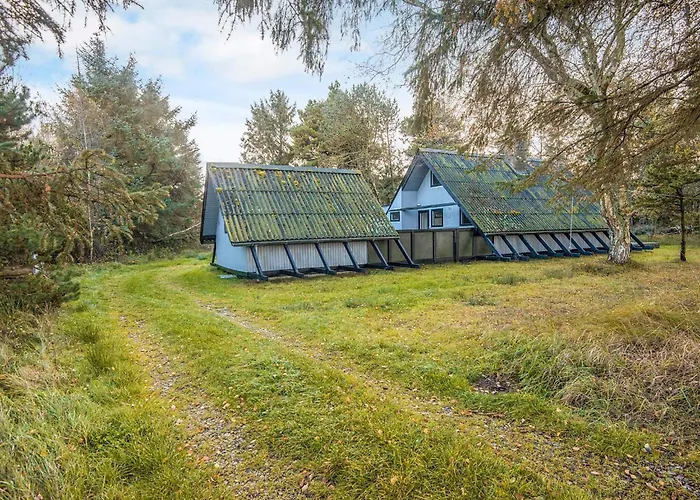 6 Person In Fano-by Traum